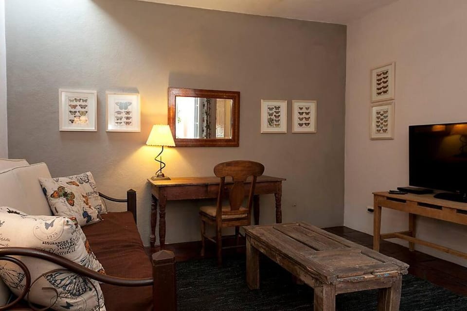 Casa Robelina 4bd+4bths. Center. House in San Miguel de Allende