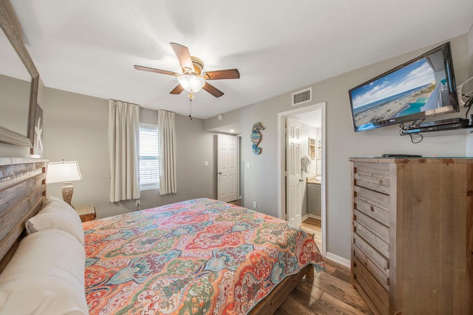 Ocean House 2604 by Vacation Homes Collection Apartment in West Beach
