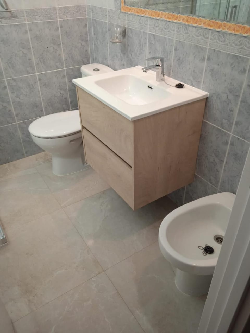 Bathroom, bidet