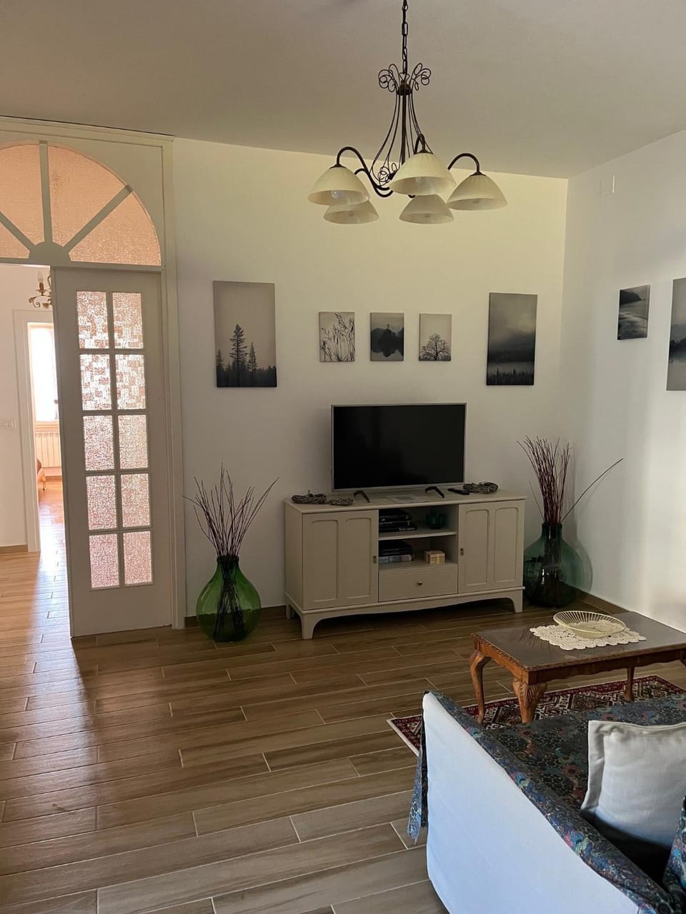 Communal lounge/ TV room, TV and multimedia, Evening entertainment