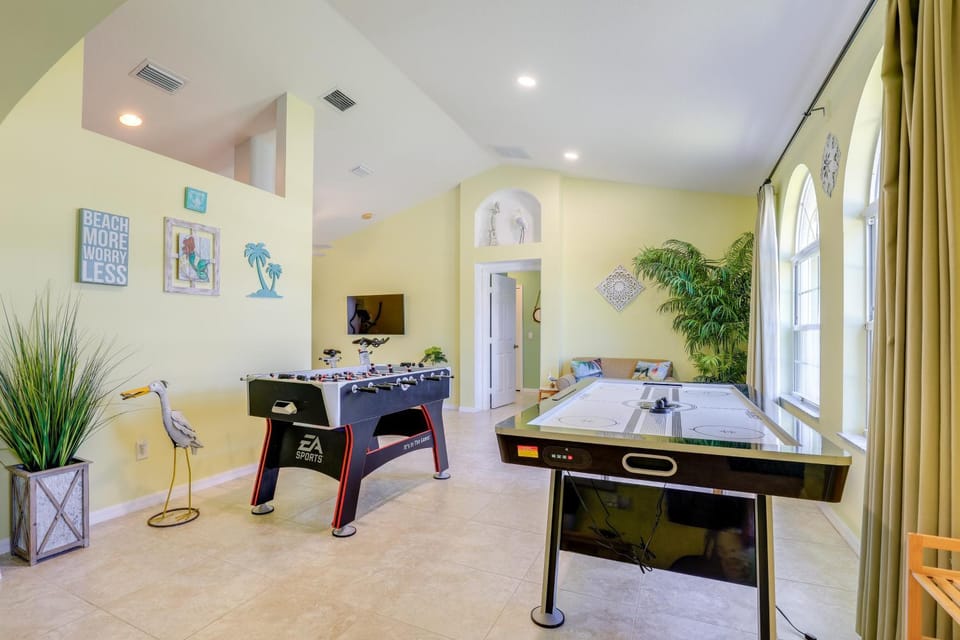Jensen Beach Home with Heated Pool! House in Jensen Beach