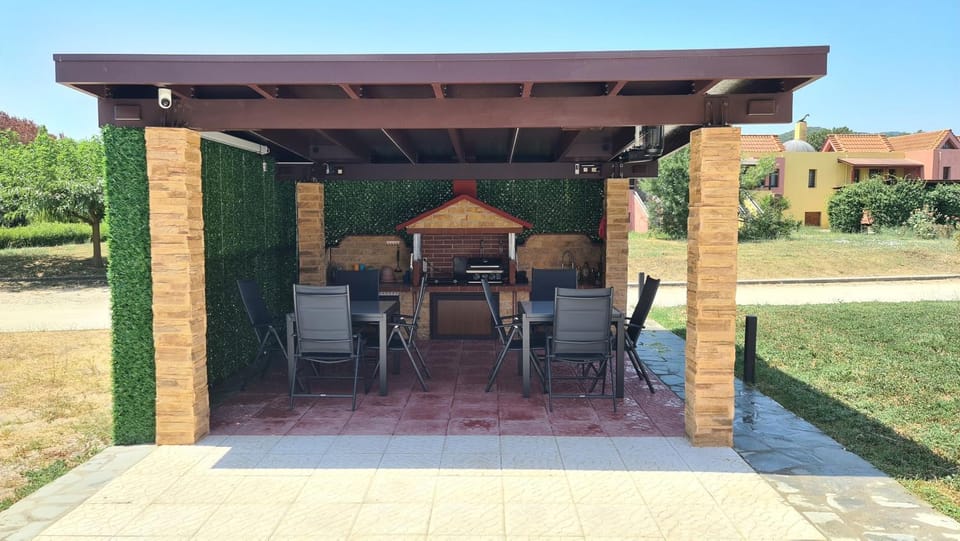 Sunny Mountain Apartments Ierissos Greece Apartment in Halkidiki