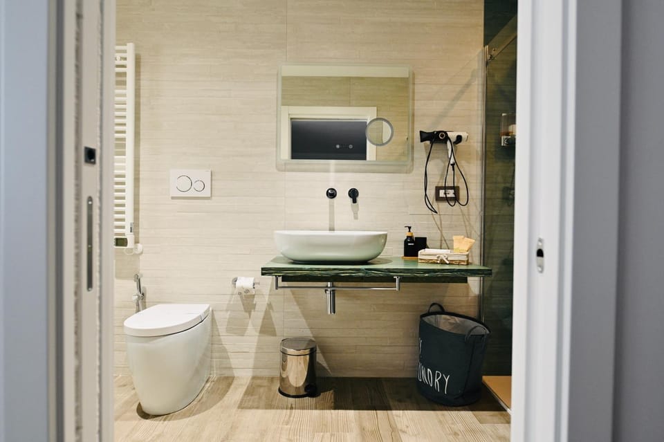 Toilet, Bathroom, Photo of the whole room