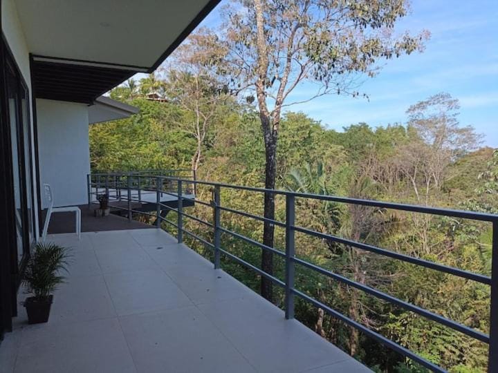 Laurel Jungle & Ocean House in Cobano