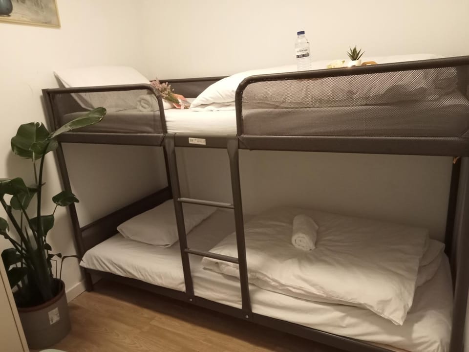 Sylhet BNB Bed and Breakfast in Lisbon