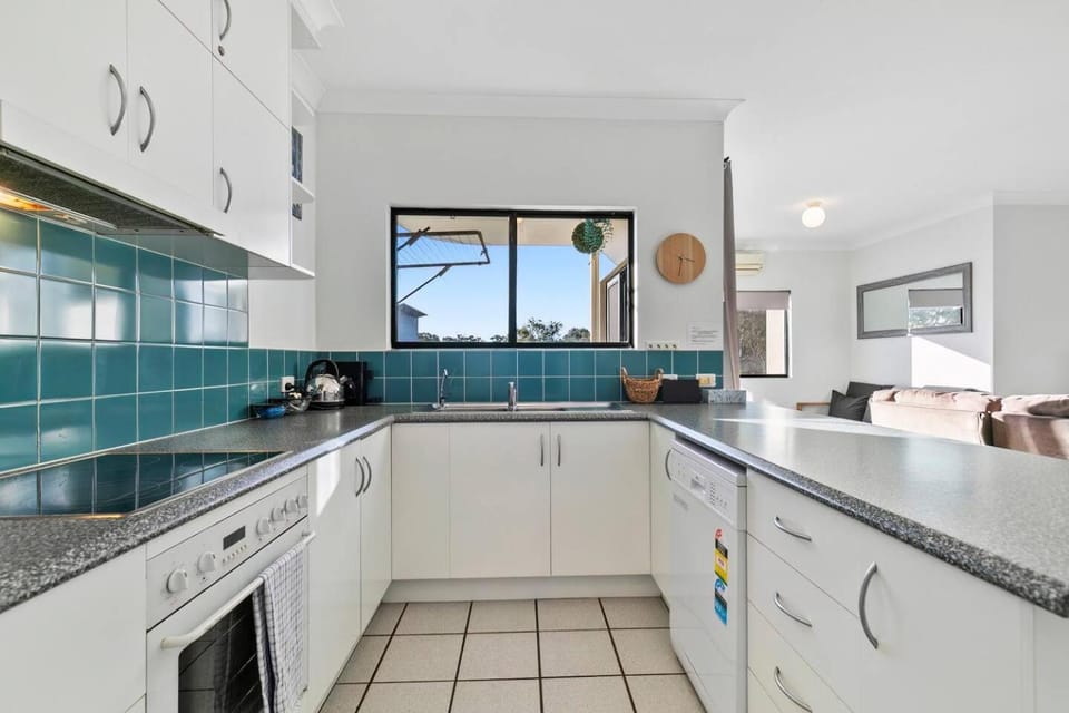 Rooftop Island Sunsets Apartment in Woorim