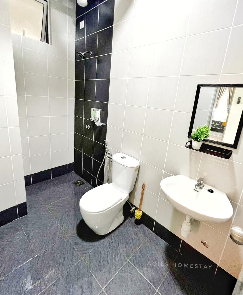 Aqils Homestay near Drawbridge, KTCC, Mayang mall Apartment in Terengganu, Malaysia