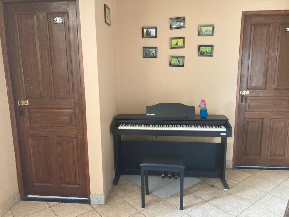 CAYESH Guest House Hostel in Huaraz