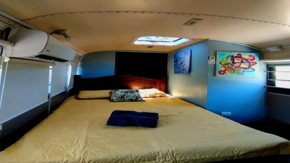 Nanku Nimbu Casa-Bus equipada cerca de playas Apartment in Guanacaste Province