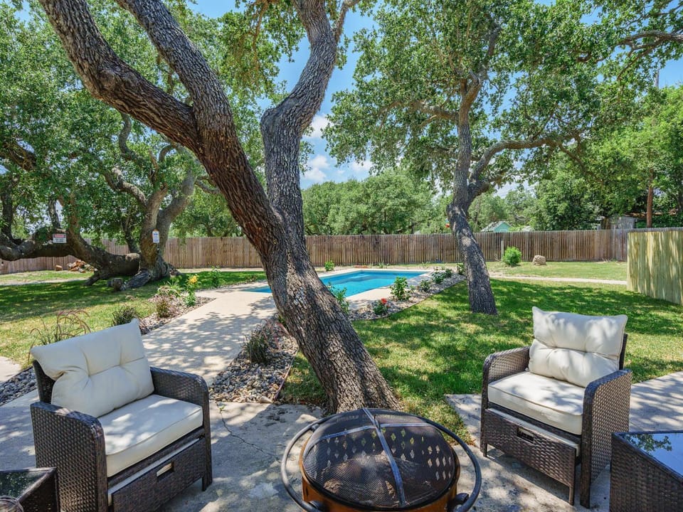 Patio, Garden, Seating area, Pool view, Swimming pool, furniture