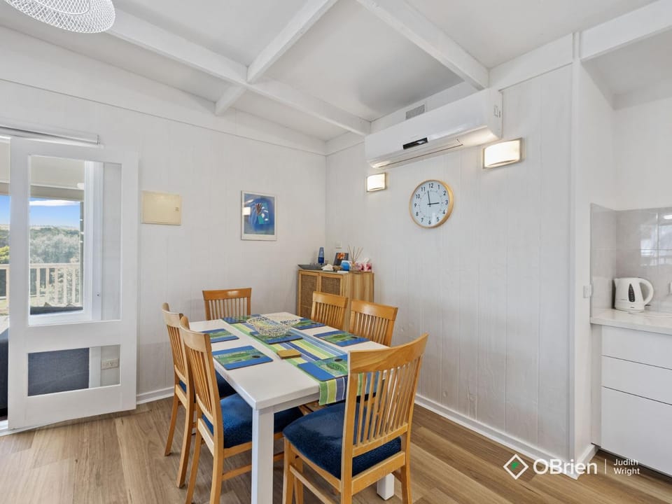 Beachcomber Getaway House in Smiths Beach