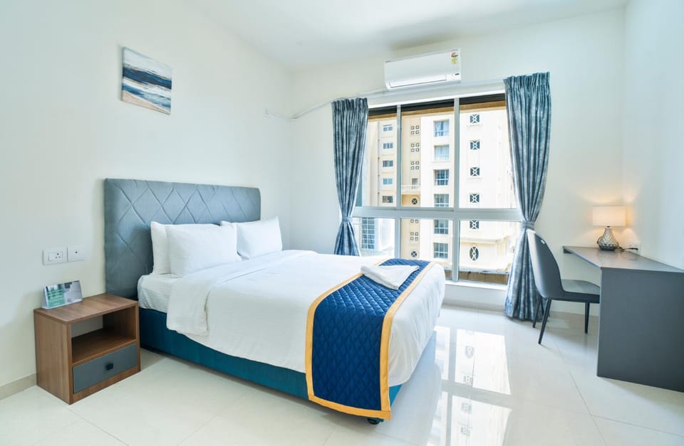 Bed, Photo of the whole room, air conditioner