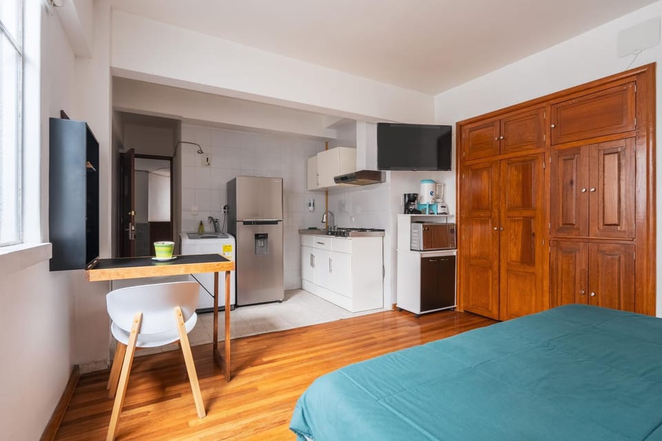 Nice private studio. Polanco area :) Apartment in Mexico City