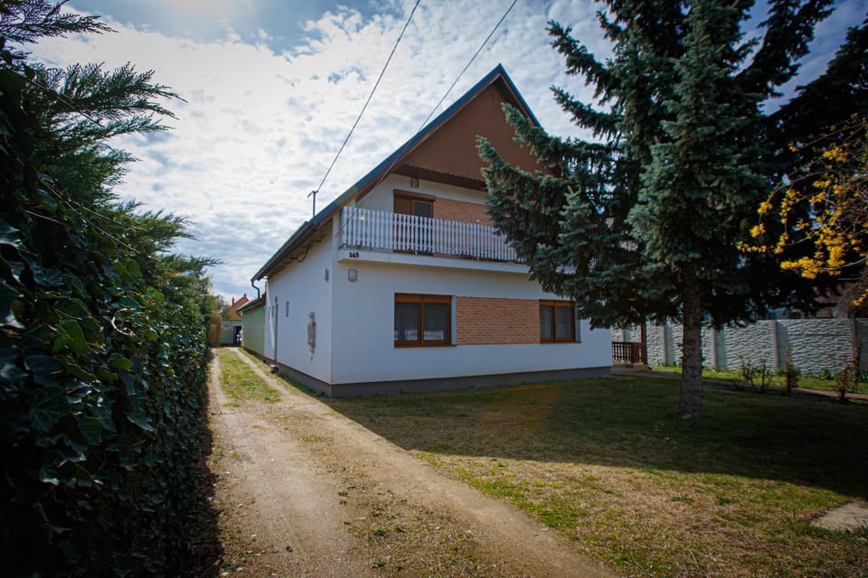 Property building, Parking