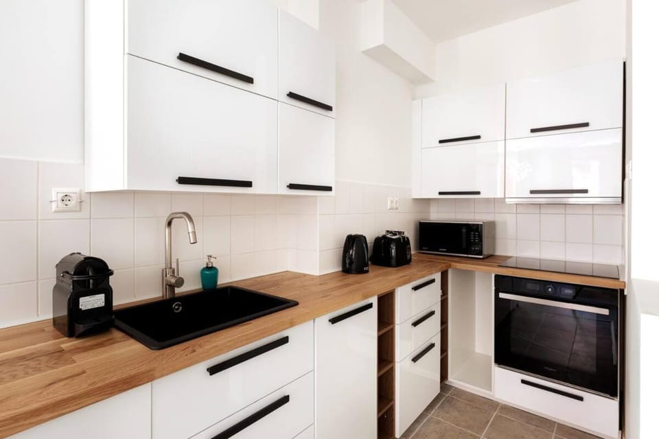 Kitchen or kitchenette, minibar, pet friendly, stove, toaster