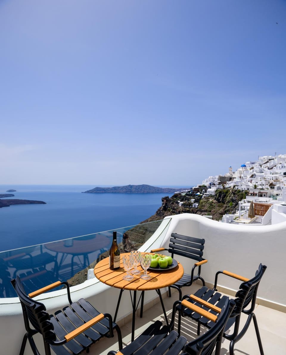 Day, Natural landscape, View (from property/room), Balcony/Terrace, Food, Sea view