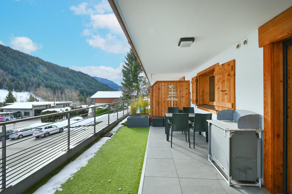 Property building, Living room