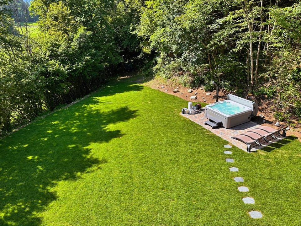 Spring, Day, Natural landscape, Garden, Garden view, Pool view, sunbed