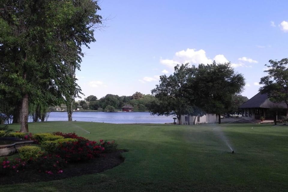 Gentleman's Estate on the Vaal River House in Gauteng