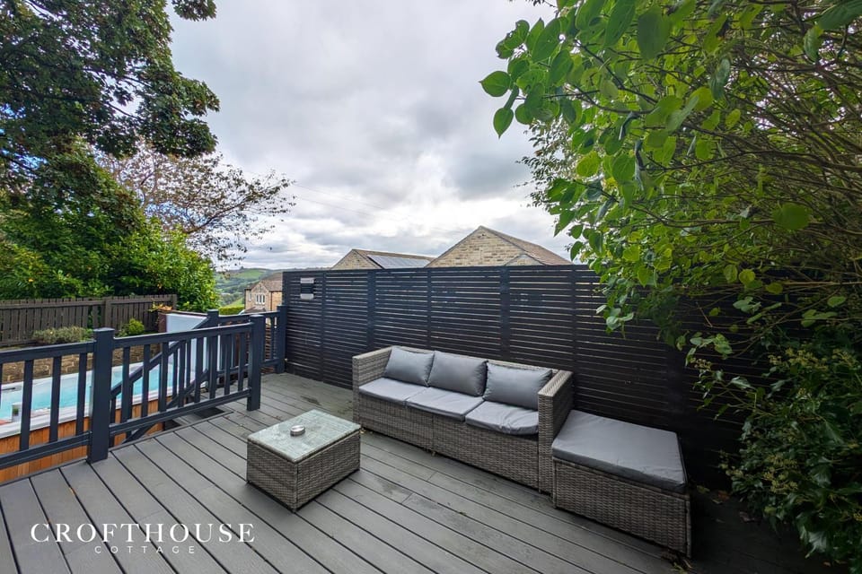 Patio, Seating area