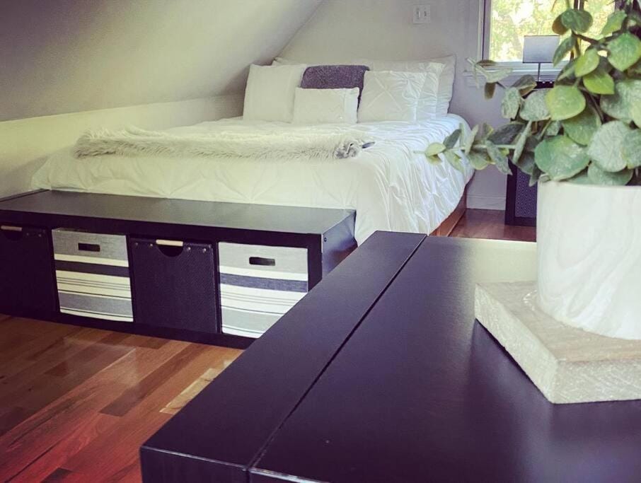 Tiny home within walking distance of Acadia NP House in Seal Cove