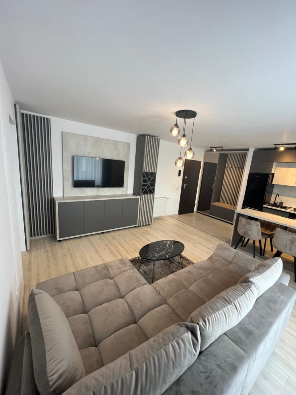 TV and multimedia, Living room, Seating area