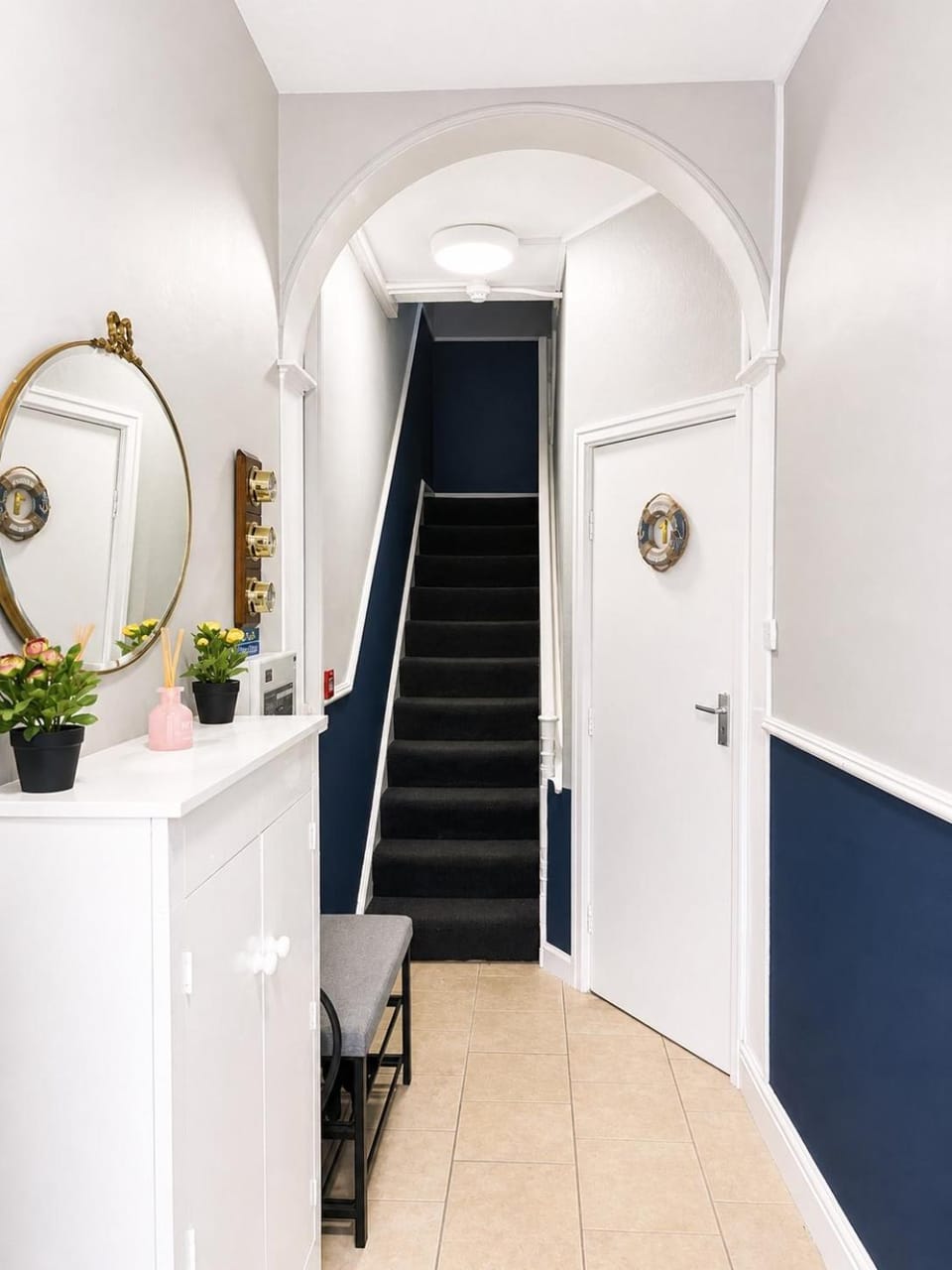 Granby House Holiday Apartments, Apartment 3, in the Old Town, SEA AND CASTLE VIEWS 5 minutes walk to South Bay Beach Apartment in Scarborough