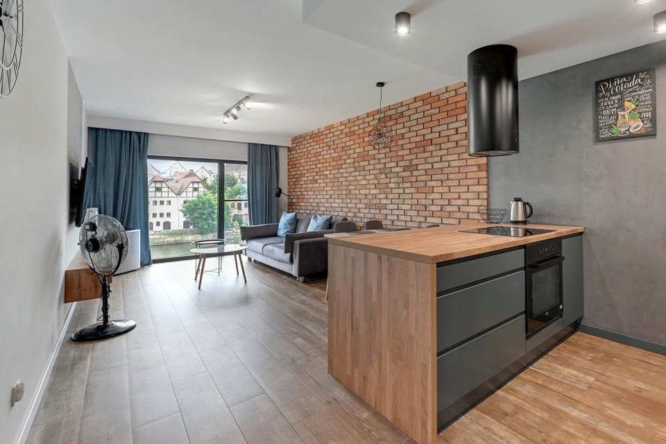 Kitchen or kitchenette, Living room, Seating area, Dining area, stove