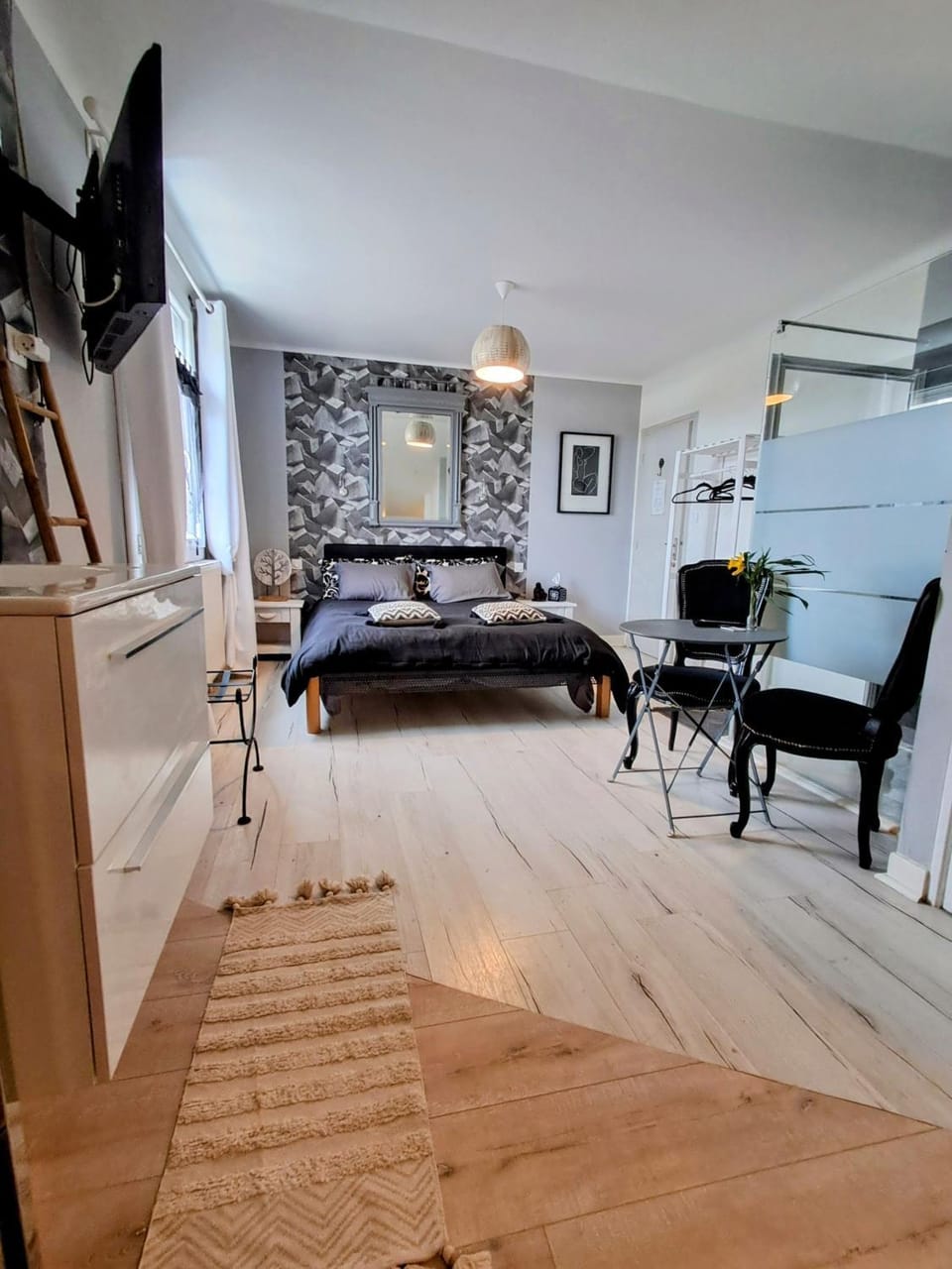 La Maison Bed and Breakfast in Bourgogne-Franche-Comté