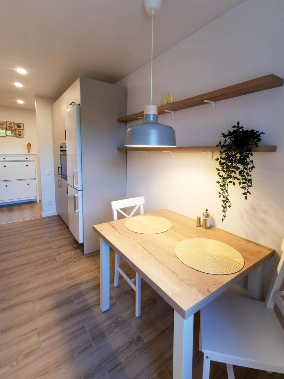 Kitchen or kitchenette, Dining area, pet friendly