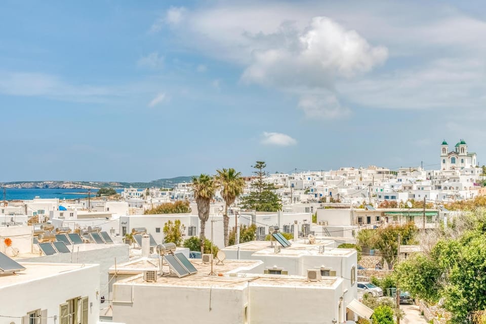 City view, Sea view