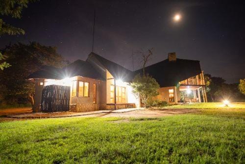 23 Zebula - 4 Bedroom 14 Sleeper Home House in North West, South Africa
