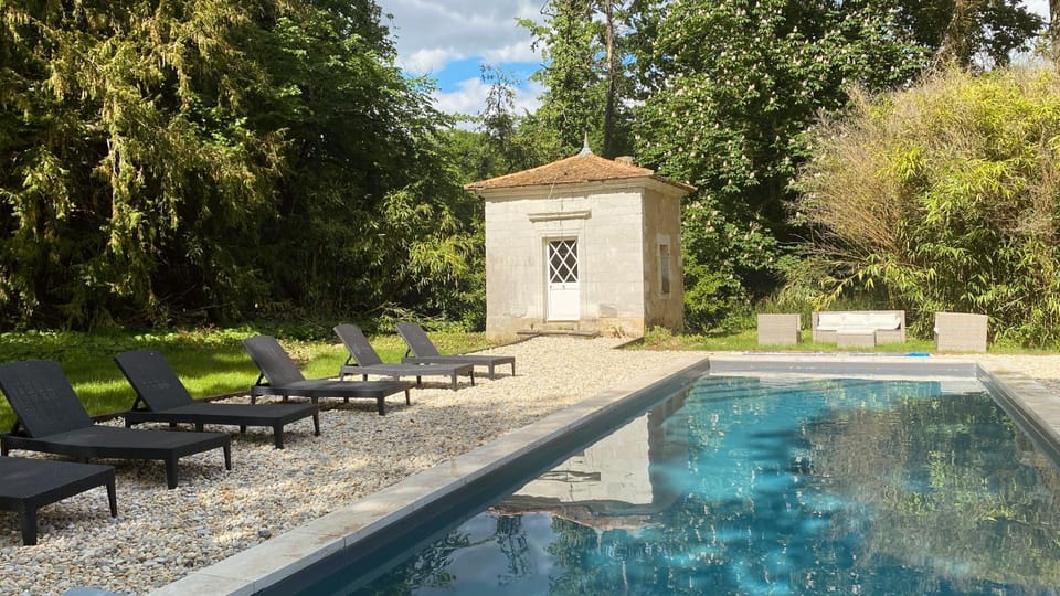 Swimming pool, Swimming pool, sunbed