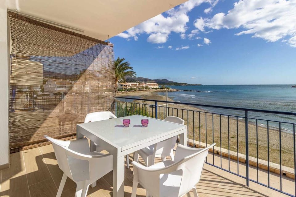 Port de Llançà 29 – Apartamento con vistas al mar Apartment in Alt Empordà