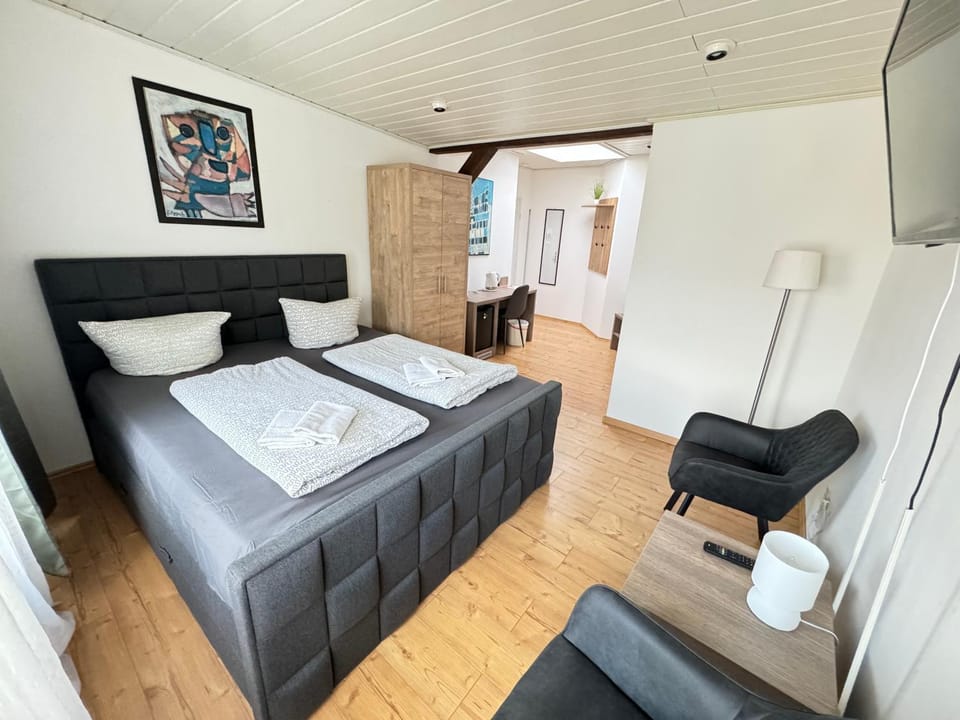 Pension Sonnenschein Bed and Breakfast in Halle Saale