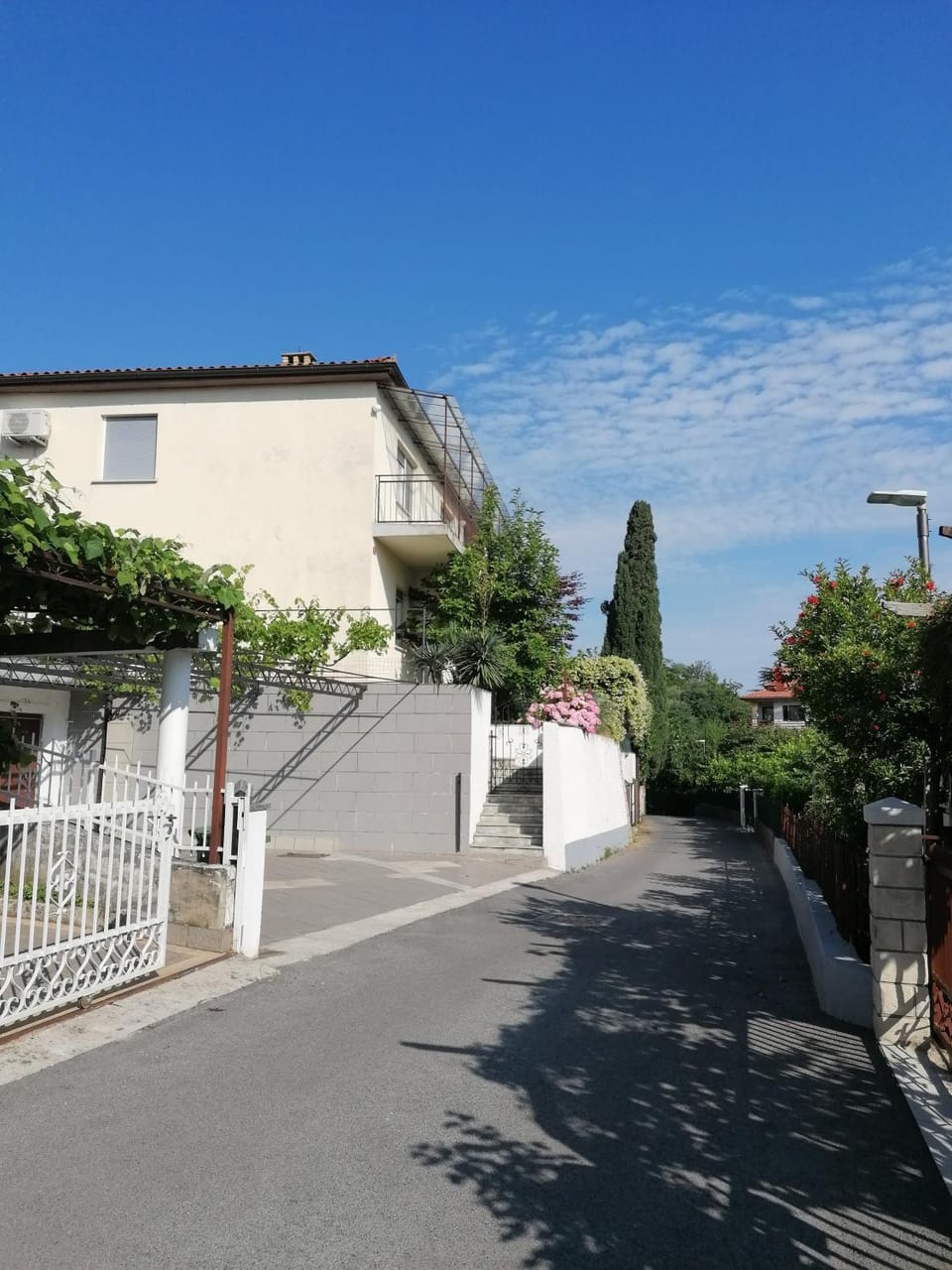 Property building, Street view