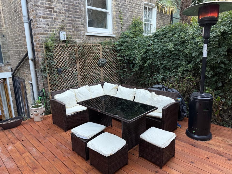 BBQ facilities, Garden