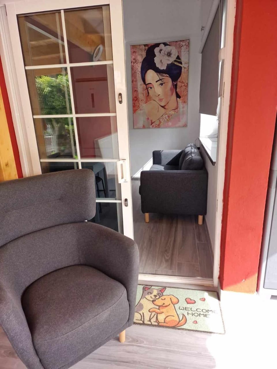 Living room, Seating area