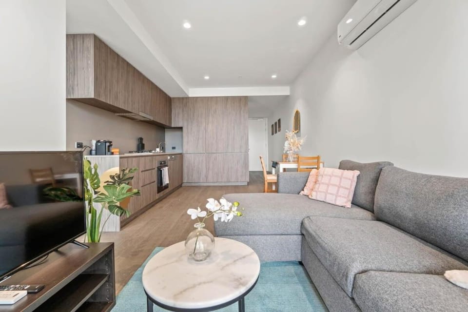 Taffy on Realm RundleMall Pool&Gym EasyLifestyle House in Adelaide