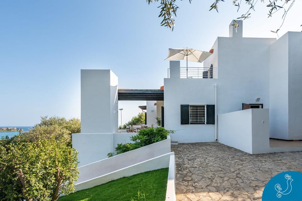 Property building, Sea view