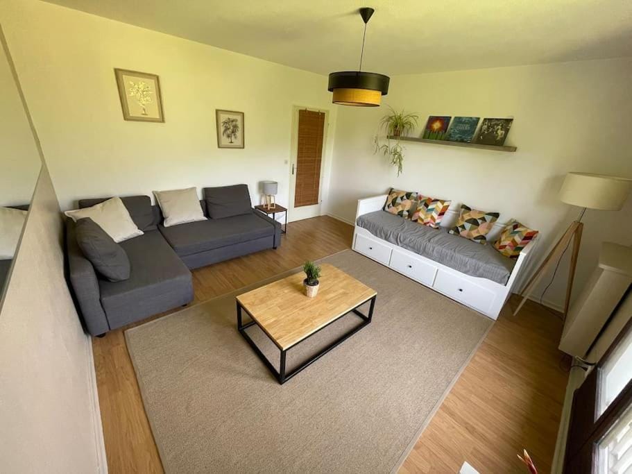 Living room, Bedroom