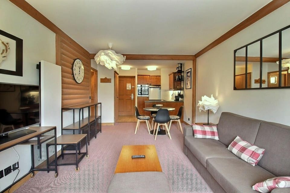 TV and multimedia, Kitchen or kitchenette, Living room, Seating area, Dining area, minibar, pet friendly, stove