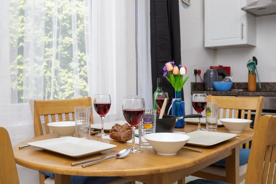 Air Maison - Dockyard Dreams - Close To Gunwharf! Apartment in Portsmouth