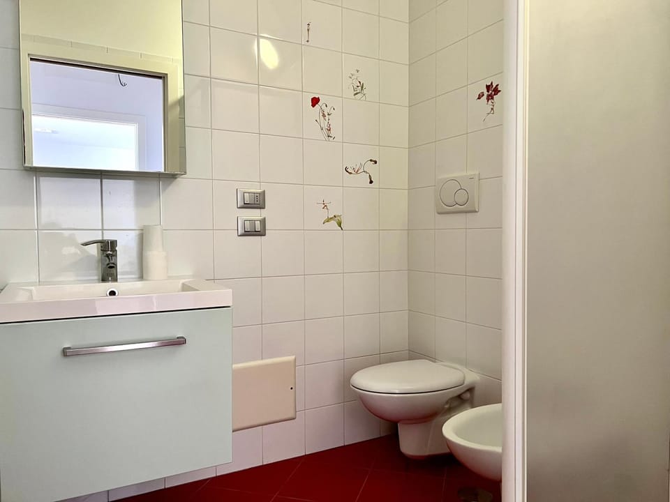 Shower, Toilet, Bathroom, bidet