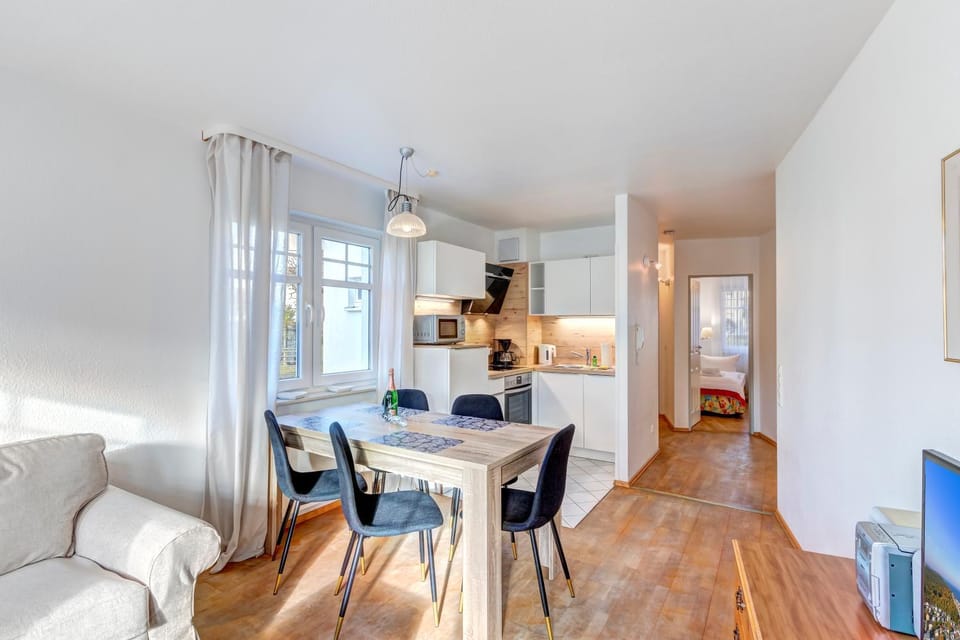 Strandnähe!! Moderne Ferienwohnung für 6 Personen Apartment in Heringsdorf