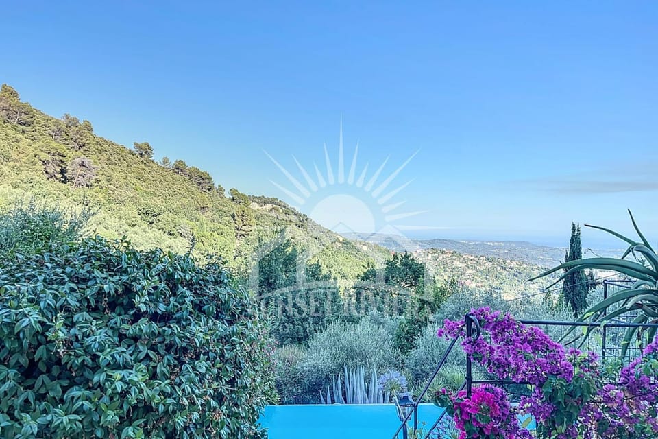 LES OLIVIERS Villa for 6 By Sunset Villa in Grasse