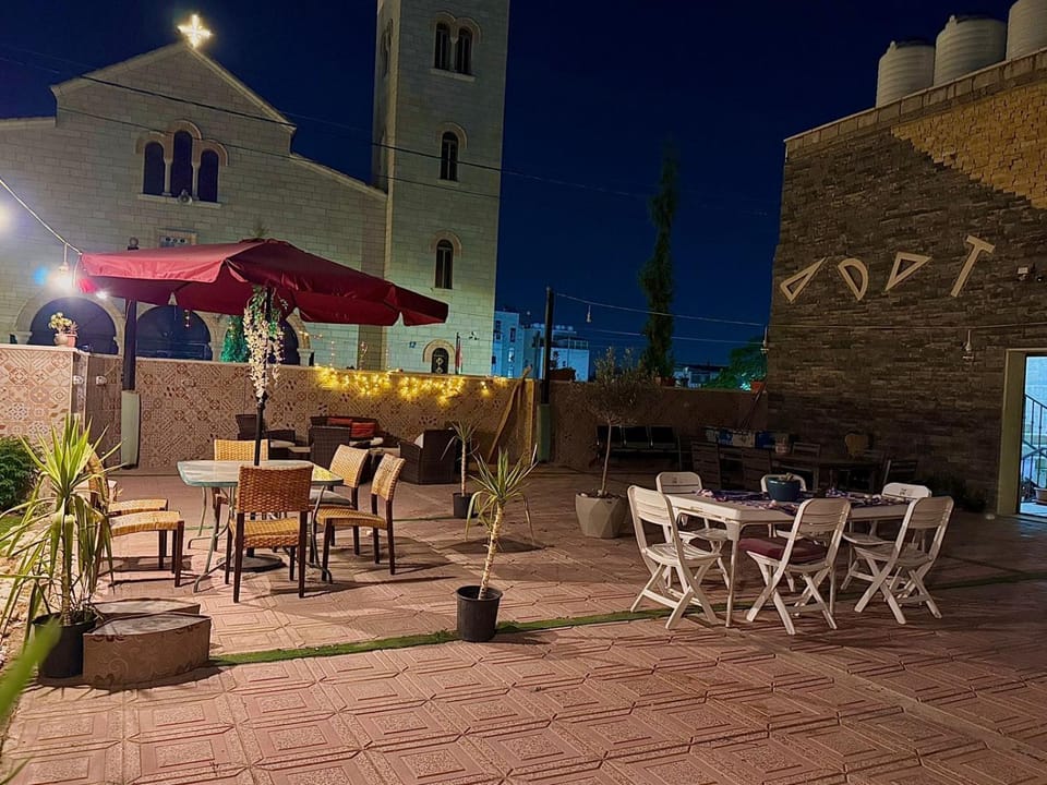 Property building, Patio, Garden