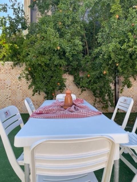 Garden, Dining area, Garden view