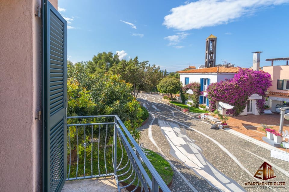 Property building, City view