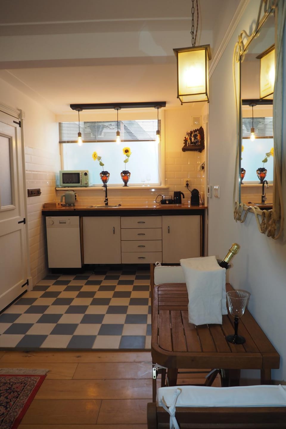 Kitchen or kitchenette